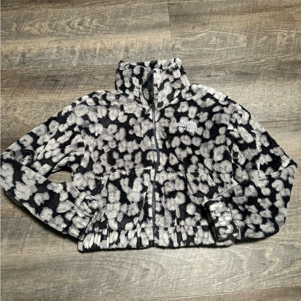 The North Face girls Black and Gray Fleece Jacket